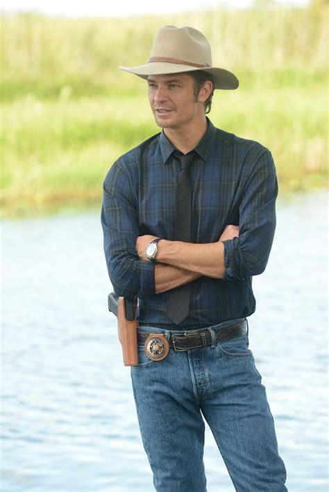 raylan givens justified watch.